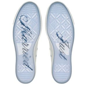 Mrs Converse custom shoes